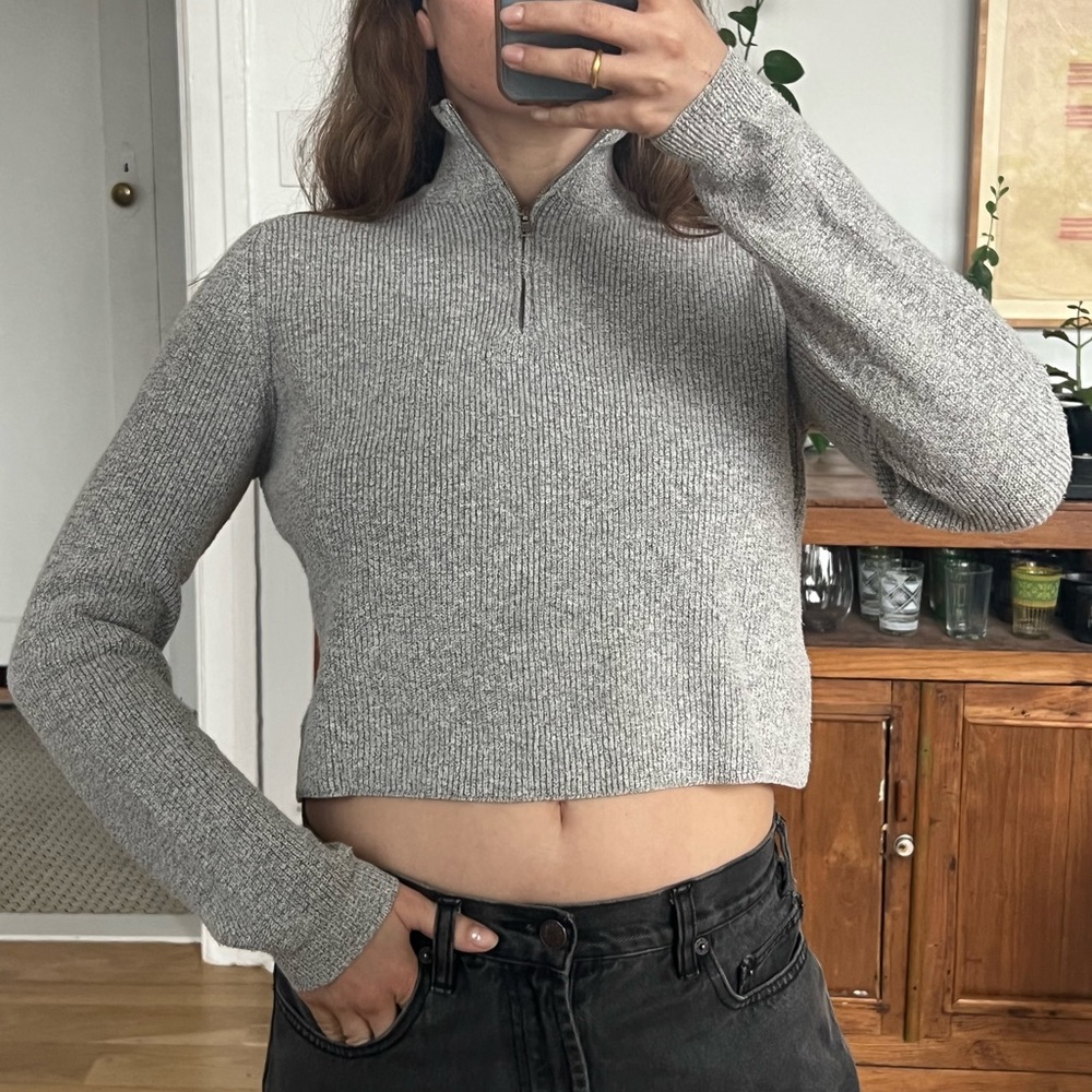 Brandy Melville Quarter Zip Grey Sweater